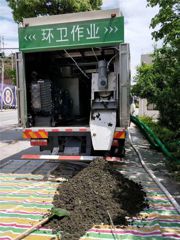 黑山淤泥干湿分离